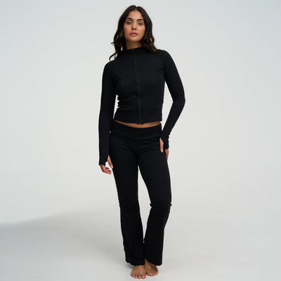 Cotton Body Fitted Zipper Jacke